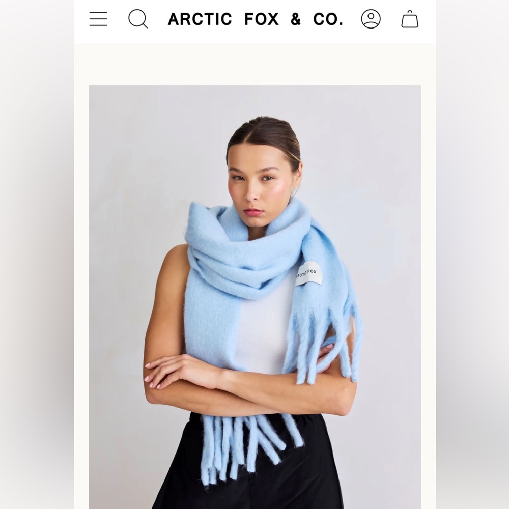 Chic Light Blue Scarf by [Brand]